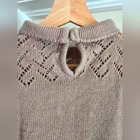 Vintage Elegant Acrylic Tan Sweater - Picture 5 of 7